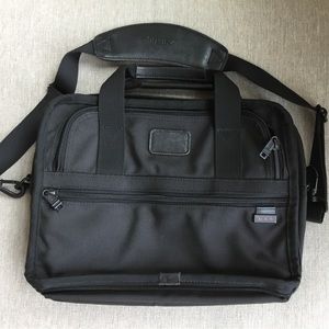 Tumi laptop briefcase